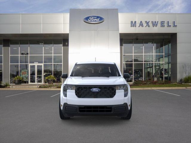 Photo of 2025 White Ford Maverick
