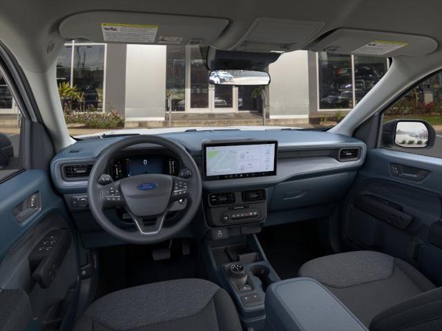 Photo of 2025 White Ford Maverick