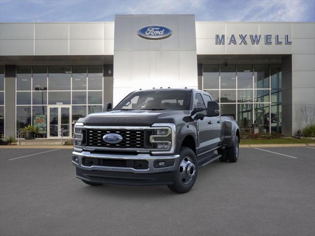 Photo of 2025 Agate Black Metallic Ford F-350