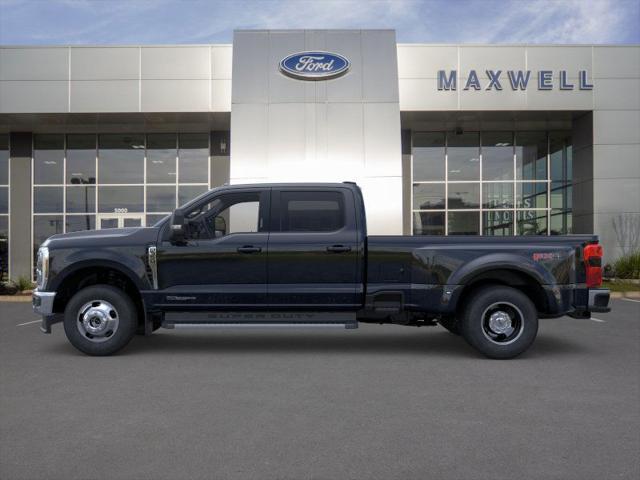 Photo of 2025 Agate Black Metallic Ford F-350
