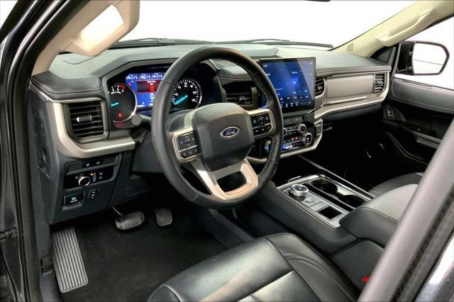 Photo of 2024 Dark Matter Gray Metallic Ford Expedition