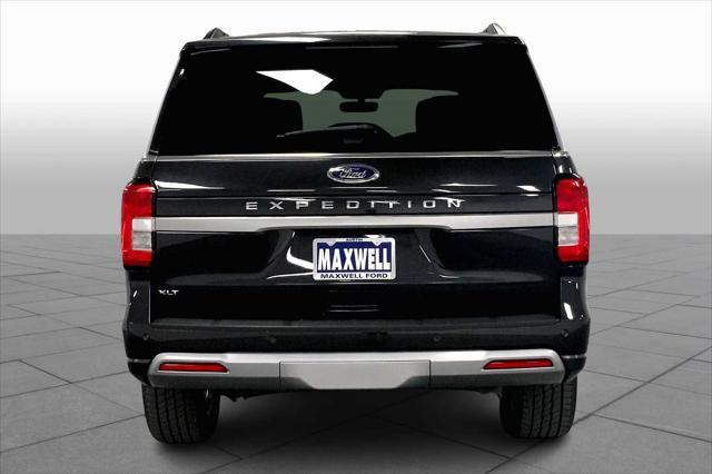 Photo of 2024 Dark Matter Gray Metallic Ford Expedition
