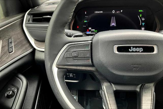 Photo of 2024 Rocky Mountain Pearlcoat Jeep Grand Cherokee 4xe