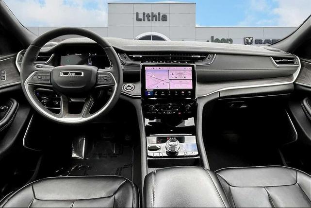 Photo of 2024 Rocky Mountain Pearlcoat Jeep Grand Cherokee 4xe