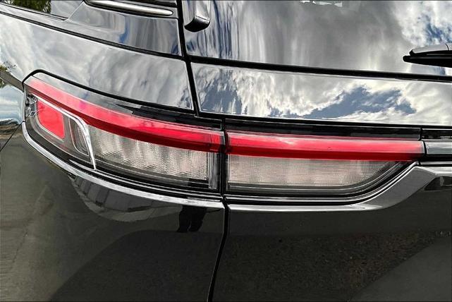 Photo of 2024 Rocky Mountain Pearlcoat Jeep Grand Cherokee 4xe