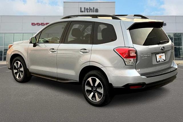Photo of 2018 Ice Silver Metallic Subaru Forester