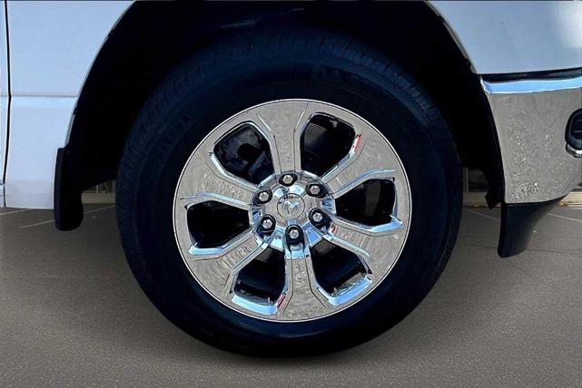Photo of 2021 Bright White Clearcoat RAM 1500