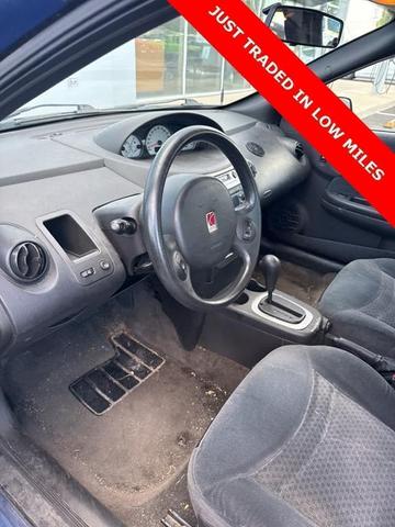 Photo of 2004 Electric Blue Saturn Ion