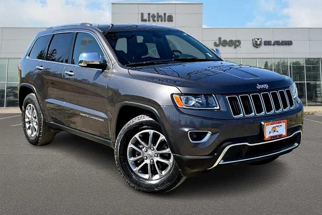 Photo of 2016 Granite Crystal Clearcoat Metallic Jeep Grand Cherokee