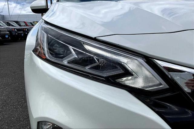 Photo of 2022 White Nissan Altima