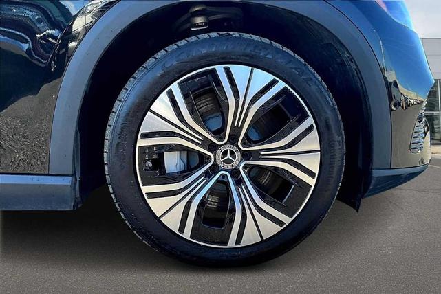 Photo of 2023 Obsidian Black Metallic Mercedes-Benz EQE 350
