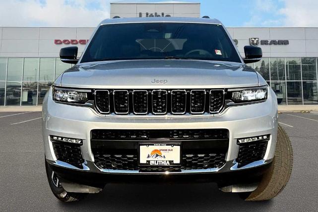 Photo of 2024 Silver Zynith Jeep Grand Cherokee L