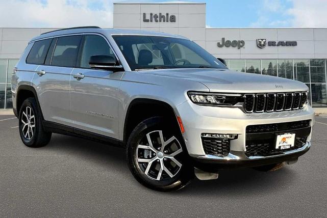 Photo of 2024 Silver Zynith Jeep Grand Cherokee L