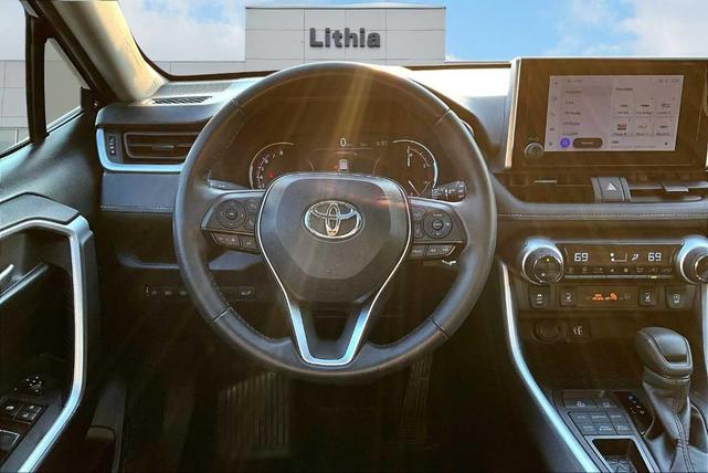 Photo of 2024 Midnight Black Metallic Toyota RAV4