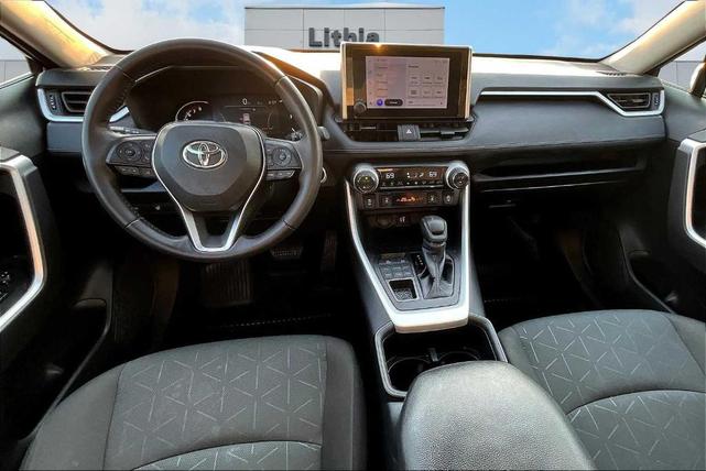 Photo of 2024 Midnight Black Metallic Toyota RAV4