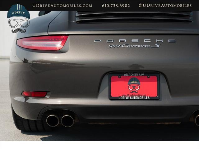 Photo of 2013 Agate Grey Metallic Porsche 911