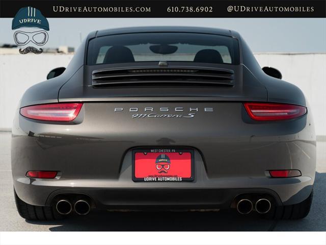 Photo of 2013 Agate Grey Metallic Porsche 911