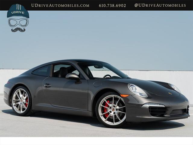 Photo of 2013 Agate Grey Metallic Porsche 911
