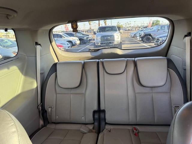 Photo of 2017 Aurora Black Kia Sedona