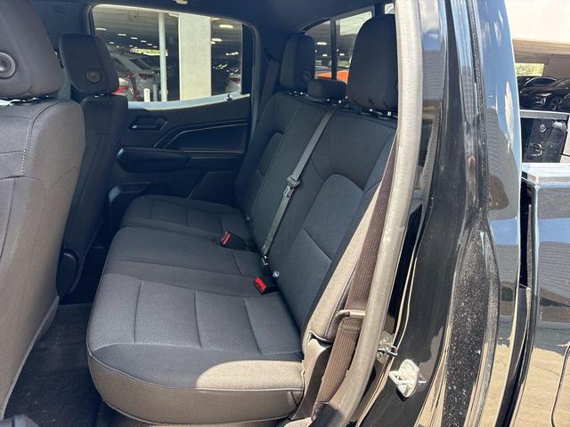 Photo of 2024 Black Chevrolet Colorado