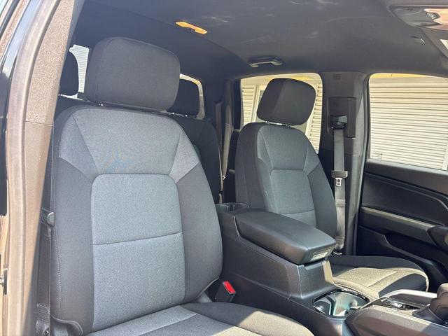 Photo of 2024 Black Chevrolet Colorado