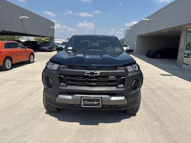 Photo of 2024 Black Chevrolet Colorado