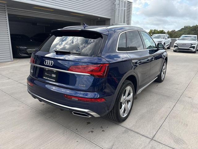 Photo of 2025 Navarra Blue Metallic Audi Q5