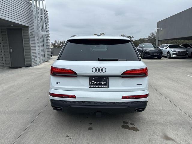 Photo of 2025 Glacier White Metallic Audi Q7