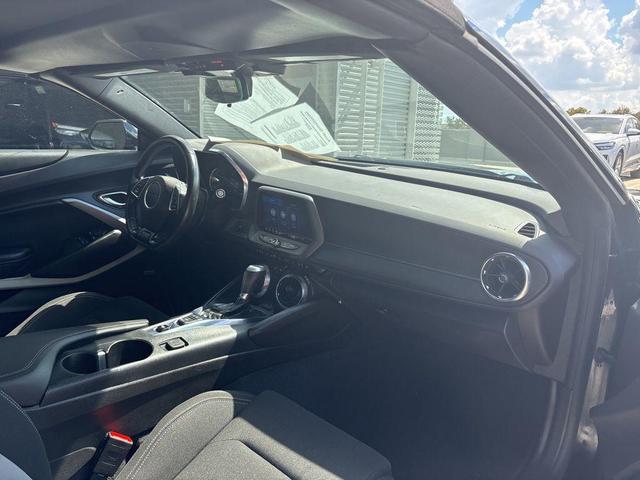 Photo of 2023 Black Chevrolet Camaro