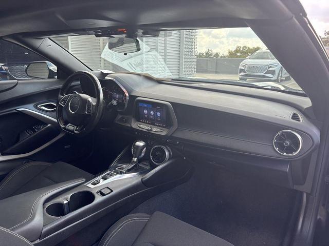 Photo of 2023 Black Chevrolet Camaro