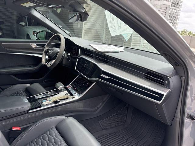 Photo of 2022 Nardo Gray Audi RS 6 Avant