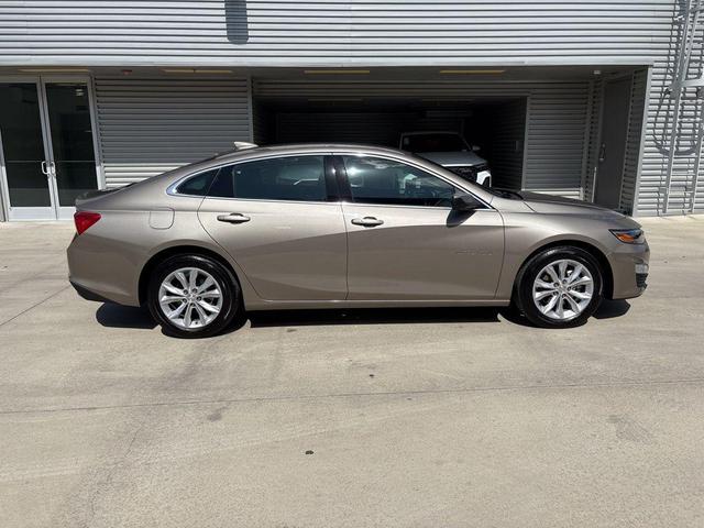 Photo of 2024 Mineral Gray Metallic Chevrolet Malibu