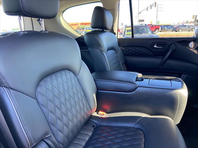 Photo of 2020 Black INFINITI QX80