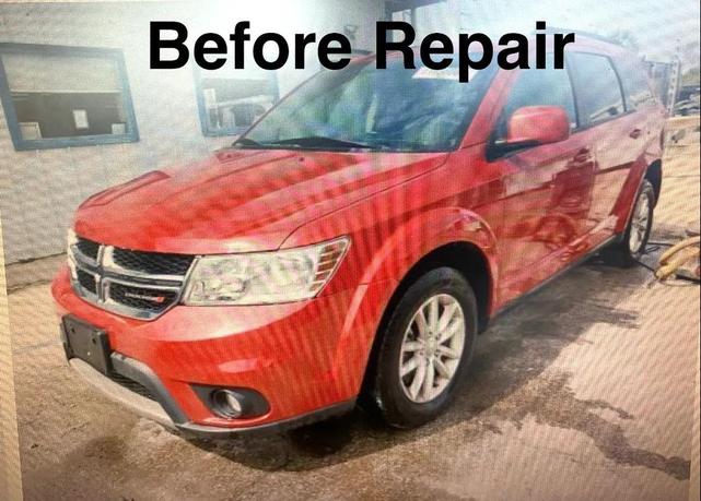 Photo of 2016 Red Dodge Journey