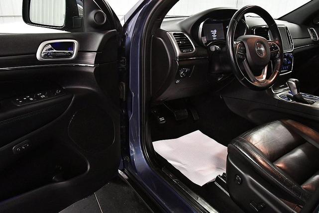 Photo of 2021 Slate Blue Pearlcoat Jeep Grand Cherokee