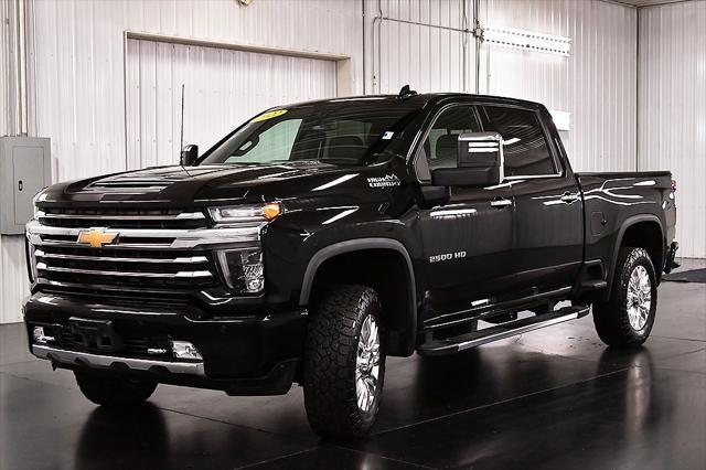 Photo of 2022 Black Chevrolet Silverado 2500