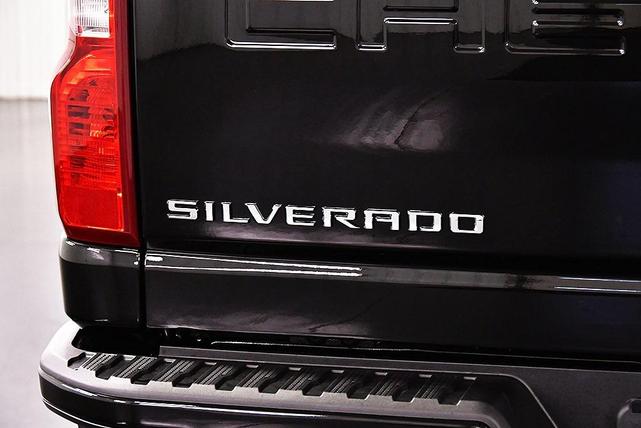 Photo of 2026 Black Chevrolet Silverado 2500