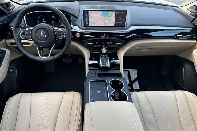 Photo of 2025 Platinum Acura MDX