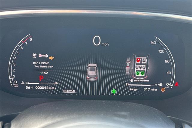 Photo of 2025 Platinum Acura MDX