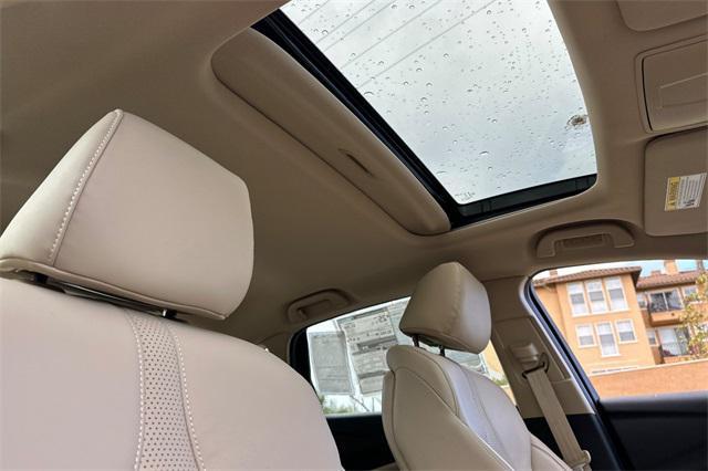 Photo of 2025  Acura TLX