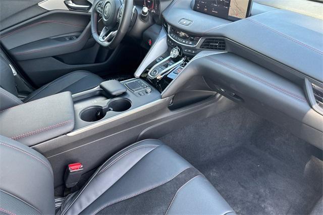 Photo of 2025 Platinum Acura TLX