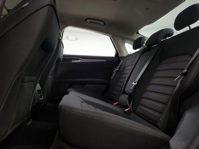Photo of 2017 Gold Ford Fusion Hybrid