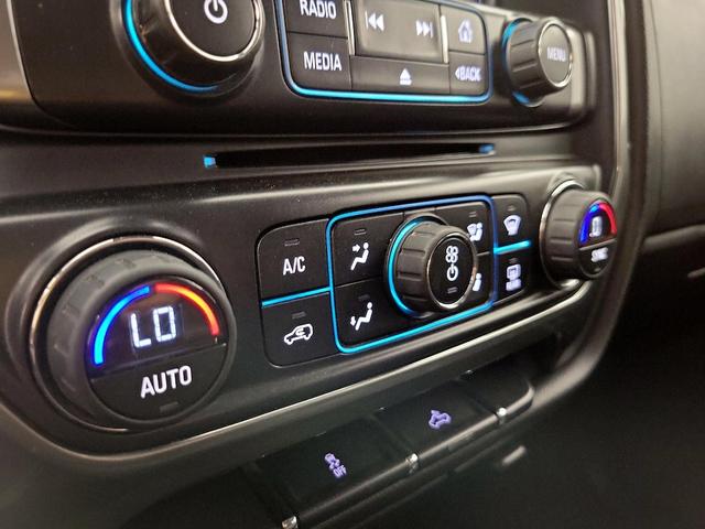 Photo of 2015 Black Chevrolet Silverado 1500