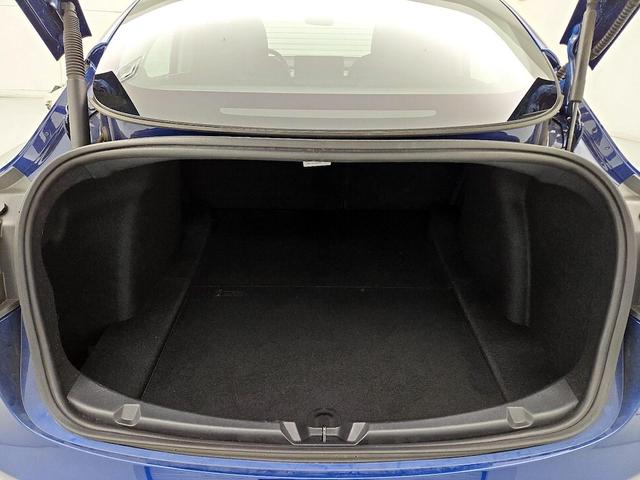 Photo of 2022 Blue Tesla Model 3