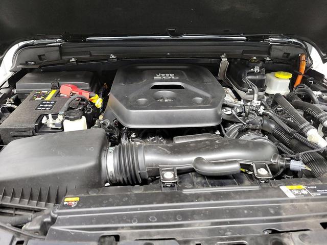 Photo of 2022 Black Jeep Wrangler Unlimited 4xe