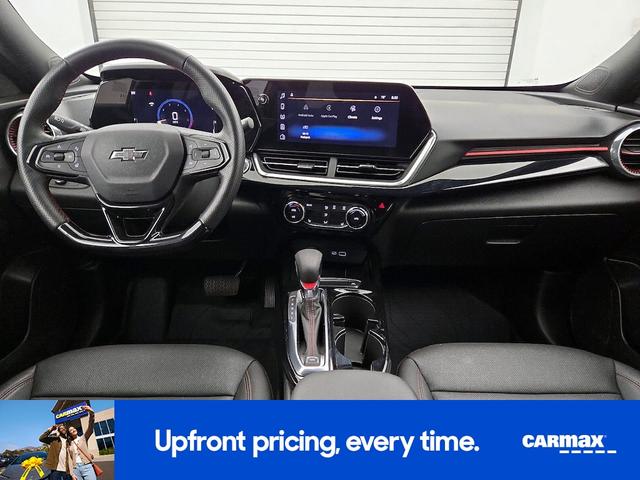 Photo of 2024 Yellow Chevrolet Trax
