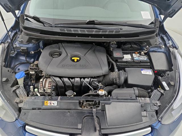 Photo of 2016 Blue Hyundai ELANTRA