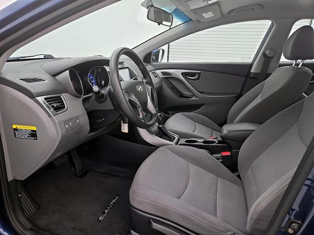 Photo of 2016 Blue Hyundai ELANTRA
