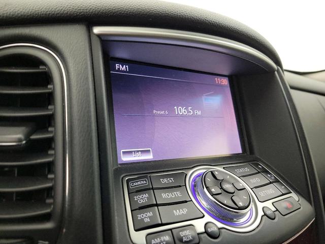 Photo of 2016 Black INFINITI QX50