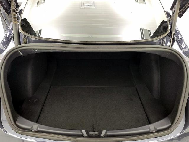 Photo of 2022 Gray Tesla Model 3